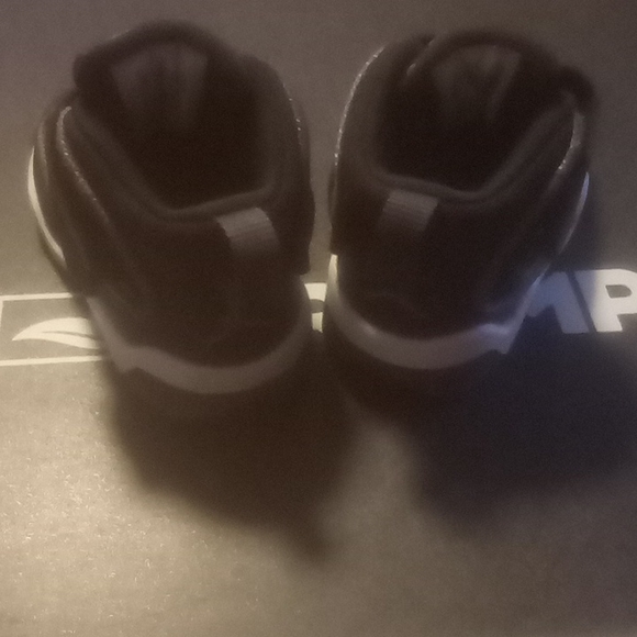 Kids shoes - Picture 2 of 4